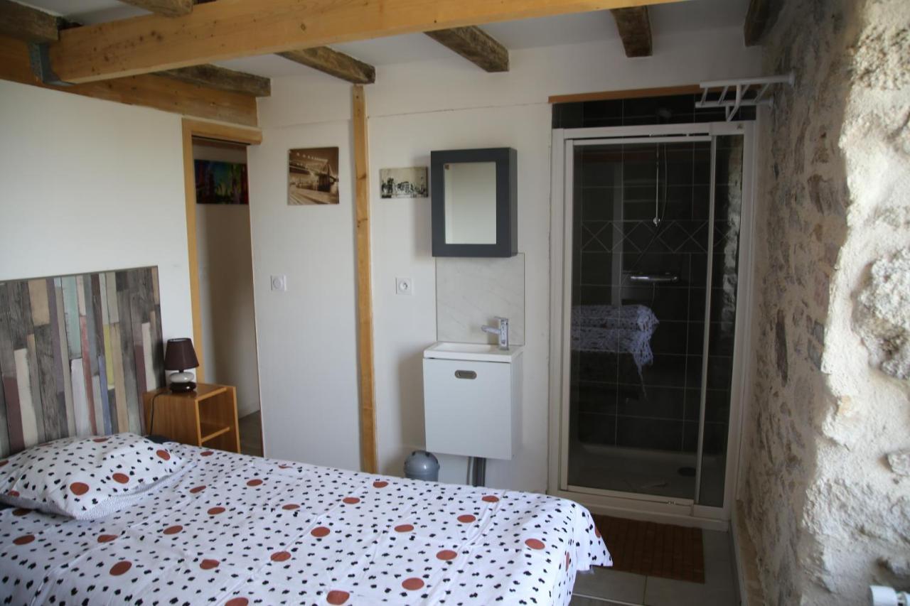 The 2 Gites Saphir Et Rubis La Chapelle-Largeau Exterior photo